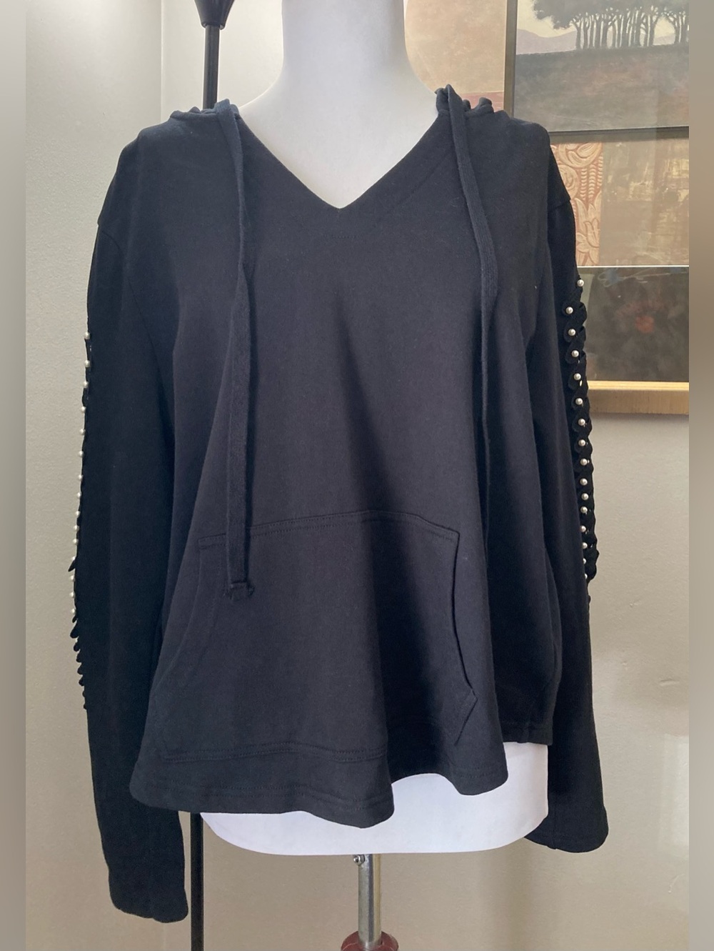 VENUS Black V-Neck Drawstring Hoodie with Pearl-Trim Sleeves Size Large